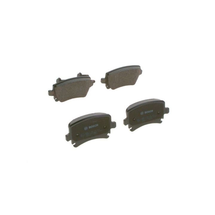 Arka Disk Fren Balatası Audi A3 A4 VW Golf Jetta Skoda Octavia İçin (2003-) - Bosch 0986494053