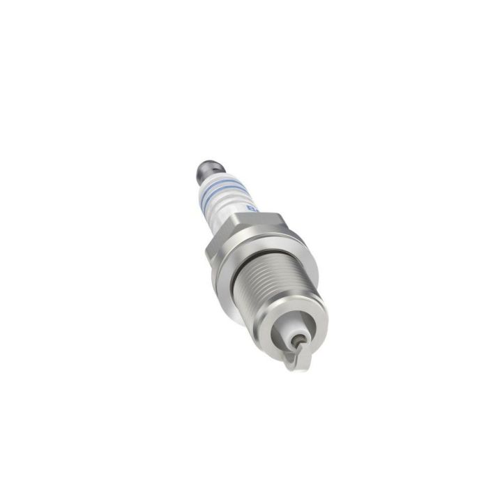 Ateşleme Bujisi FQR8LEU Opel Astra G H Corsa Vectra C Fiat Stilo İçin (2005-2011) - Bosch 0242229699
